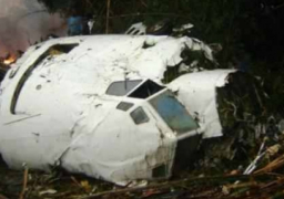 فرق الإنقاذ تبدأ فى انتشال ضحايا الطائرة الإندونيسية