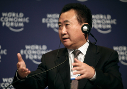 اغنى رجل فى اسيا يخسر اكثر من 13 مليار دولار فى انهيار بورصات الصين