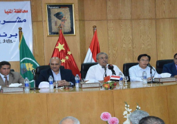 بالصور .. محافظ المنيا يبحث مع اللجنة المصرية الصينية مشروع المليون فدان