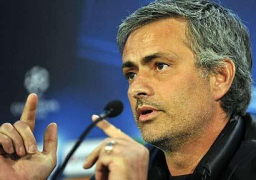 مورينيو يتوقع منافسة قوية من ليفربول والأرسنال على بطولة الدوري الممتاز