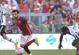 دي روسي يشيد بجهود محمد صلاح فى فوز روما على يوفنتوس