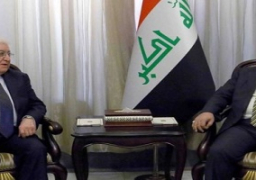 معصوم يدعو لعدم تجاوز الدستور والعبادي يؤكد قانونية إصلاحاته