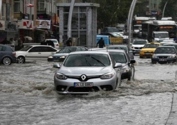 مقتل وفقدان 10 أشخاص جراء سيول ضربت منطقة البحر الأسود بتركيا