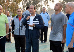 الرئيس السيسى يتفقد أنشطة تدريبية لطلبة الكلية الحربية.. ويوجه بتطوير مناهج إعداد الطلبة