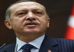 إردوغان يدعو أوروبا للتعامل بحساسية أكبر مع اللاجئين