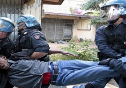 اشتباكات عنيفة بين الشرطة المجرية والمهاجرين بالعاصمة بودابست