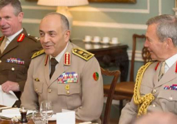 بالصور.. حجازي يختتم زيارة لبريطانيا تفقد خلالها وحدة لمكافحة الإرهاب تضم عناصر مصرية