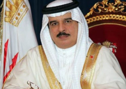 ملك البحرين يصدر مرسوما بتعديل وزاري موسع