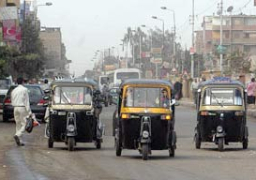 بدء حملة منع “التوك توك” من المحاور الرئيسية بـ”أكتوبر”.. وإزالة مدرسة مخالفة فى “دمياط الجديدة”