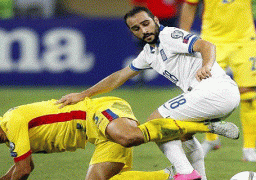 رومانيا تتعادل مع اليونان وتهدر فرصة تصدر مجموعتها بتصفيات أوروبا