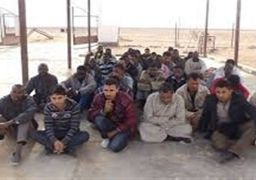 ضبط 157 بينهم 7سودانيين وليبيين اثناء تسللهم الى ليبيا عبر صحراء السلوم
