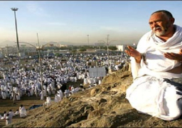 غدا حجاج بيت الله الحرام يتوجهون إلى عرفات.. واستبدال كسوة الكعبة