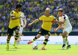 فيورنتينا يضم بواشتشيكوفسكي من دورتموند ويبيع خواكين لريال بيتيس