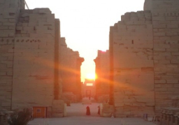 تعامد الشمس على معبد هيبس بالوادي الجديد
