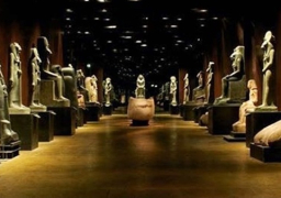 وزير الخارجية يلقي كلمة الرئيس في افتتاح معرض اوزيريس مصر وكنوزها المغمورة بمعهد العالم العربي بباريس