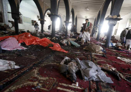 مقتل ثمانية في الهجومين الانتحاريين على مسجد للزيديين في صنعاء باليمن