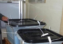 إغلاق صناديق الانتخابات البرلمانية واستمرار التصويت لمن حضروا قبل التاسعة مساء