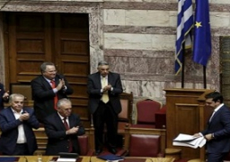البرلمان اليوناني يمنح حكومة تسيبراس الثقة