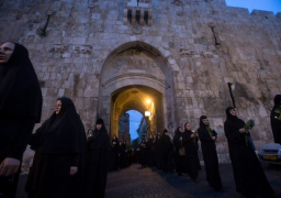 اقتراح فرنسى بنشر مراقبين دوليين في الأماكن المقدسة بالقدس