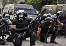 تواجد أمني مكثف بالسويس لتأمين الشوارع والمنشآت