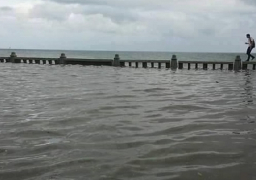 الصحة: 5 وفيات بينهم طفلان وقبطان بحري حصيلة سوء الطقس بمحافظة الإسكندرية