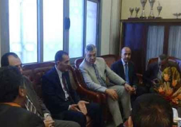 بالصور.. رئيس جامعة الأزهر في جولة تفقدية بأول أيام الدراسة