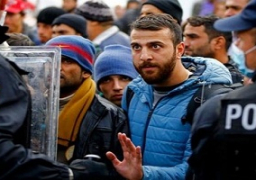 سلوفينيا تهدد ببناء جدار على حدودها لمنع تدفق المهاجرين إلى أراضيها