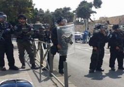 قوات الاحتلال تغلق أبواب القدس القديمة وتنصب حواجز عسكرية