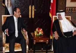 ولي العهد البحريني يشيد خلال لقائه بالرئيس السيسي بمواقف مصر الداعمة لوحدة الصف العربي