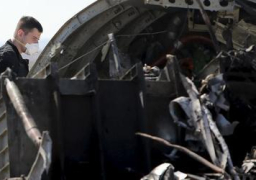 استئناف عمليات البحث عن حطام الطائرة الروسية لليوم الثالث وسط سيناء