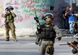 الاحتلال الإسرائيلي يعتقل فتاة فلسطينية طعنت شرطيا بالأغوار