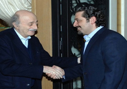 الحريري وجنبلاط يتفقان على ضرورة إيجاد تسوية شاملة بلبنان تضمن إنهاء الفراغ الرئاسي