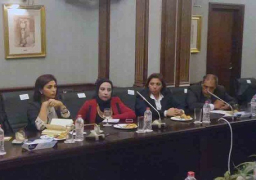 الخولي تبحث مع نواب مجلس الشعب سبل التعاون والتنسيق بينهم وبين المحافظة