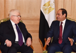 السيسي يلتقي في باريس نظيره العراقي فؤاد معصوم