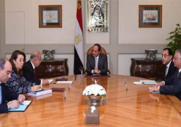 السيسى يوجه بإزالة التعديات على المصارف وبمركز للإغاثة أثناء الأزمات