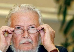 الكاتب المكسيكي فرناندو دلاباسو يفوز بأرفع جائزة أدبية أسبانية