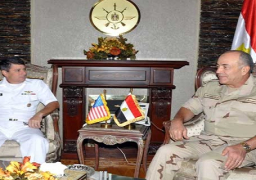 حجازى يلتقى قائد القوات البحرية التابعة للقيادة المركزية الأمريكية