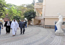 رئيس البرلمان العربي يشيد بالتنظيم الجيد للإنتخابات البرلمانية المصرية وشفافيتها