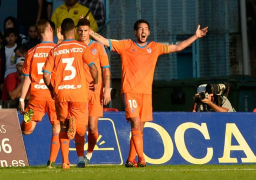 فالنسيا يسحق سيلتا فيجو بخماسية في الدوري الاسباني