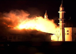 مجهولون يشعلون النار في “مسجد السلام” شرقي كندا