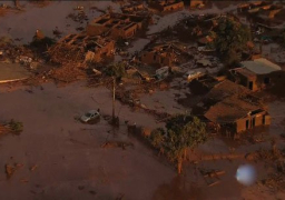 مصرع 17 شخص اثر انهيار سد منجمى بسبب الفيضانات فى البرازيل