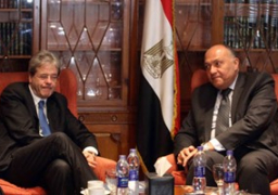 وزير الخارجية يشارك في اجتماع وزاري ثلاثي مع الجزائر وإيطاليا حول ليبيا بالجزائر