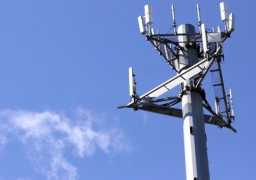 بالصور …مصريون يطالبون القوات المسلحة بإنشاء شبكة اتصالات وطنية..