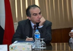 الجيزة تستجيب لطلب جامعة القاهرة بإزالة لوحة إعلانية تحجب الرؤية عن القبة