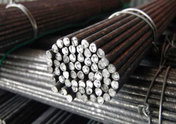 وزير الخزانة الأمريكي يدعو الصين إلى الحد من فائضها في الحديد الصلب