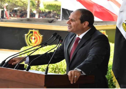 الرئيس السيسي يكرم 8 علماء من مصر والكويت والإمارات فى احتفال المولد النبوى