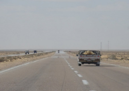 النقل: الانتهاء من طريق(وادي النطرون-العلمين) في يناير المقبل