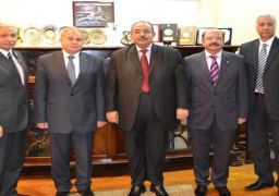 بالصور..محافظ الاسكندرية : التصدي والقضاء علي مخالفات البناء بكل حسم