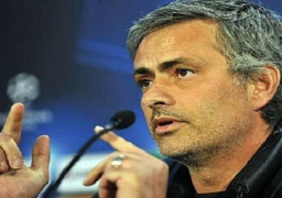 تشيلسي يعلن إنهاء التعاقد مع مورينيو