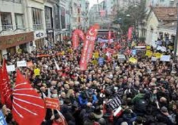 تظاهرات في اسطنبول احتجاجا على استمرار حظر التجول